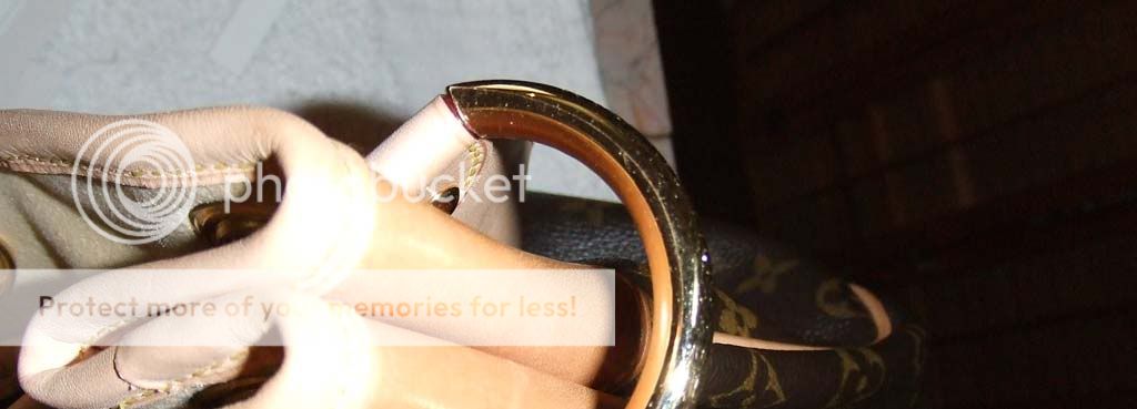 ring-closeup02.jpg
