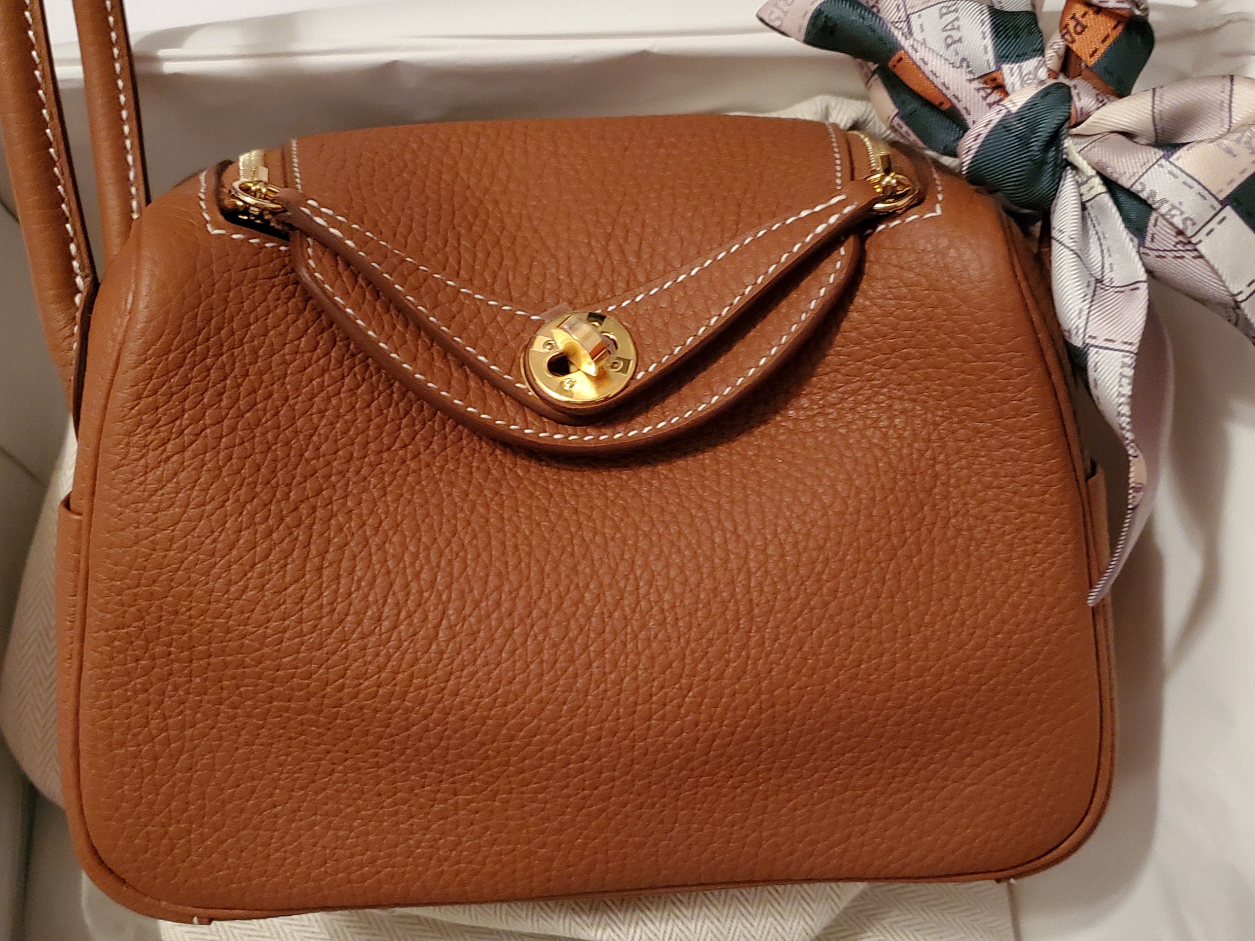 The Hermès Mini Lindy: All the Info You've Been Waiting for - PurseBop