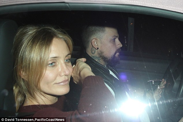 1412863624881_wps_2_127353_Cameron_Diaz_and_h.jpg
