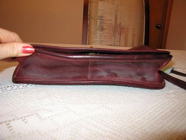 MaroonFlapBag018.jpg
