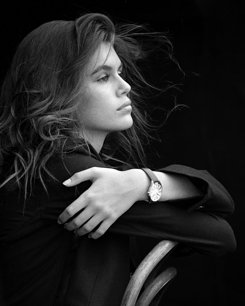 Kaia-Gerber-Omega-Tresor-BTS.jpg