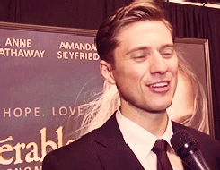 tumblr_mew1vg92Qq1qau53yo4_250.gif