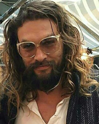 946d93bfeac858c3fb021daca07d2a21--glasses-man-lisa-bonet.jpg