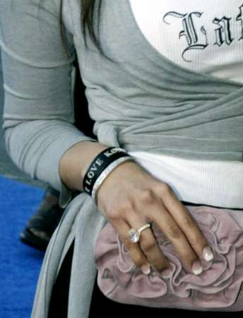 349759-vanessabryant.jpg