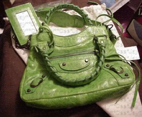AppleGreen-MiniClassique-1wtmk.jpg