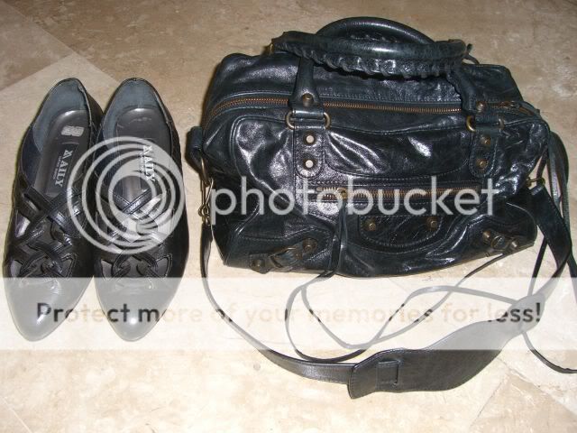 boxwailypumps.jpg