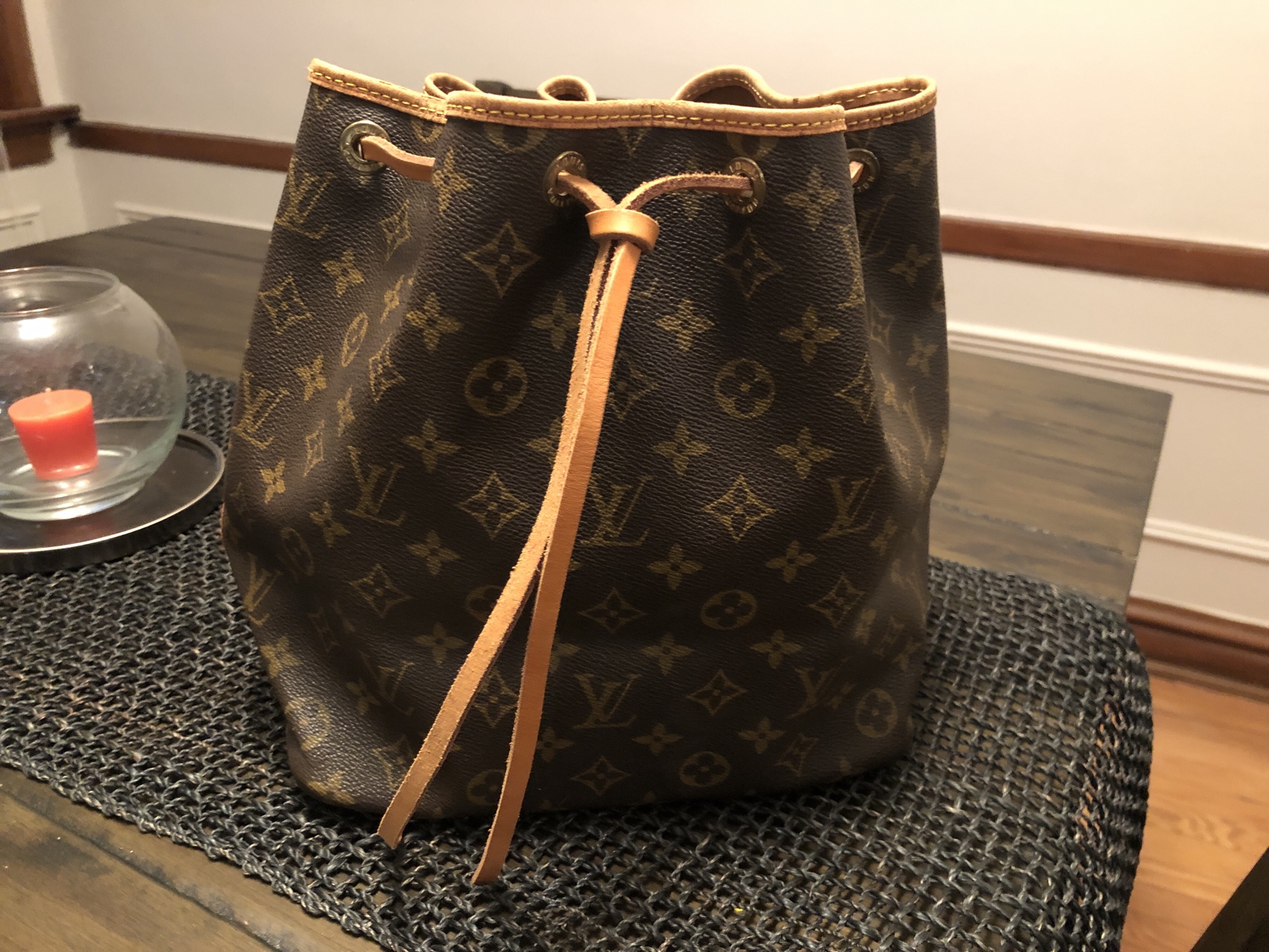 Louis Vuitton Petit Noe Vintage Old Model = less vachetta