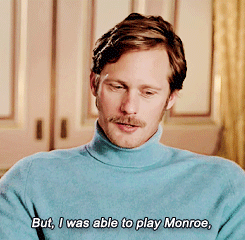 tumblr_o1vxuuPRVs1qlgnv9o2_r3_250.gif