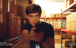 tumblr_mmgp5w90K81qcj6rgo5_250.gif