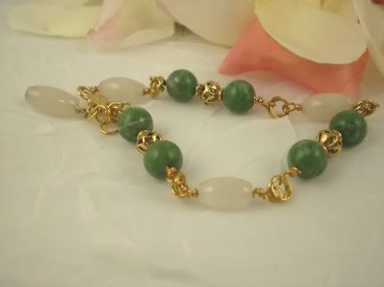 cubicledesignCreamjadebracelet.jpg