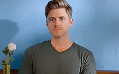 tumblr_oa4fkiTtmZ1t1ct0eo10_250.gif