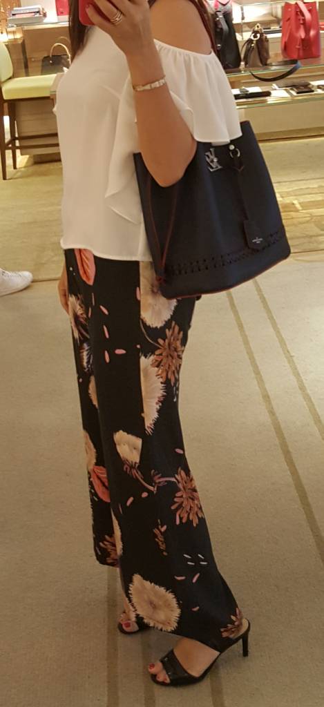 Louis Vuitton Melie Bag REVIEW + Mod Shots- Is it still worth it? 