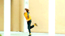 tumblr_o2553pQOxo1ty8mi0o4_r1_250.gif