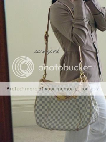 Louis Vuitton Monogram Canvas Pochette Belt 40 - PurseBlog