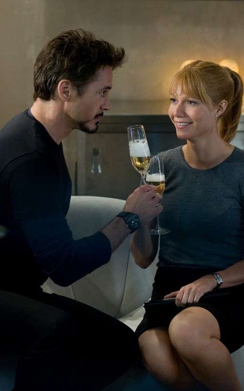 Scarlett Johansson's dresses in Iron Man 2 - PurseForum