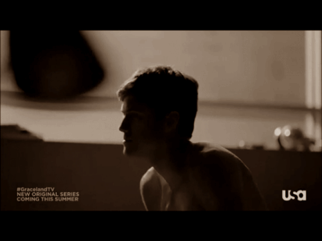tumblr_mloow3EqmA1s803fwo2_r1_500.gif