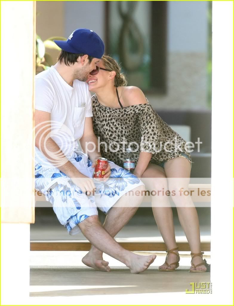 hilary-duff-ghost-whispherer-bik-4.jpg