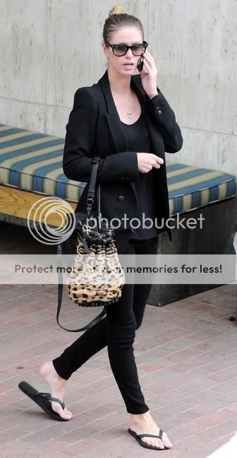 NickyHilton.jpg