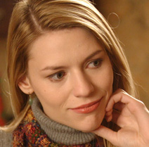 claire_danes_the_family_stone_2005_interview_top.jpg
