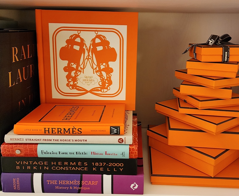 Hermes-Books.jpg
