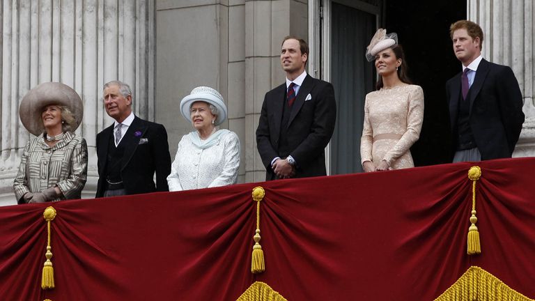 (left - right) Camilla, Duchess of Cornwall, Prince Charles, Queen Elizabeth II, Prince William, Catherine, Duchess of Cambridge and Prince Harry stand on the balcony at Buckingham Palace during the Diamond Jubilee celebrations in central London.